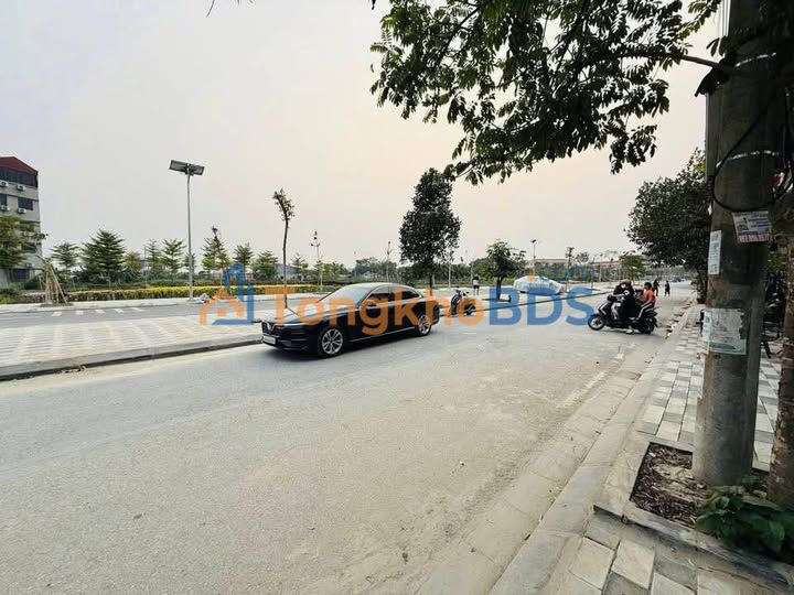 Đất nền Đan Phượng QL32 60m² giá 9 tỷ - Sổ đỏ chính chủ