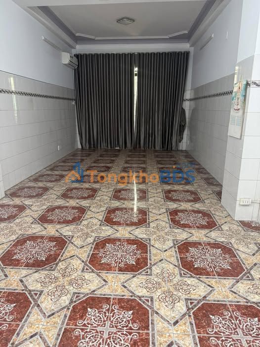 Nhà MT Phan Văn Trị Bình Thạnh 80m² 56 triệu - Sẵn sàng ở