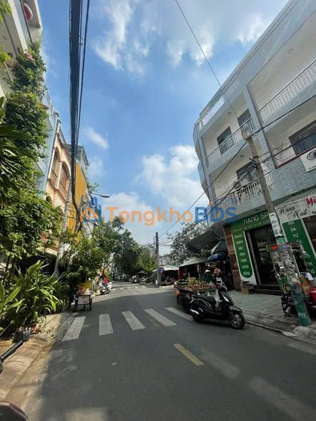 Nhà mặt tiền Q6 P10 59m2 11 tỷ - Mặt tiền kinh doanh