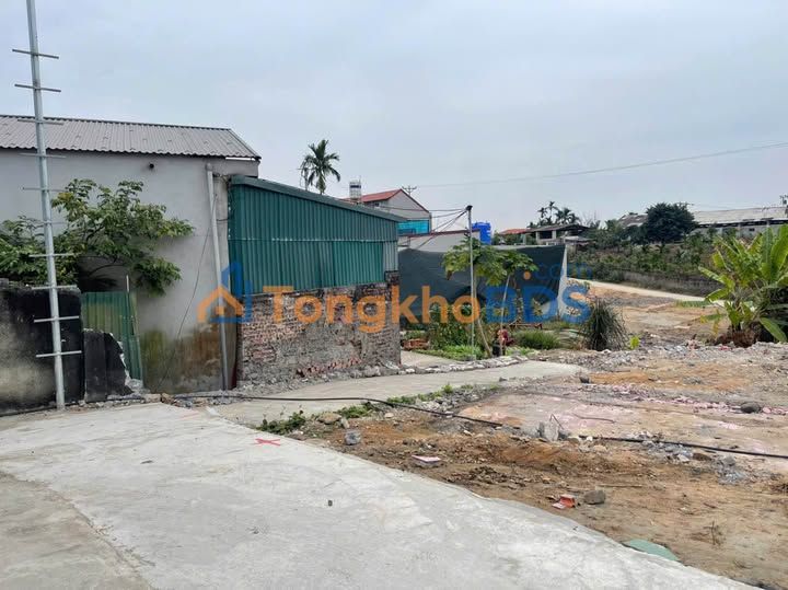 Đất nền Khu phố 8 Thanh Sơn 102m2 8xx triệu - Sổ đỏ chính chủ