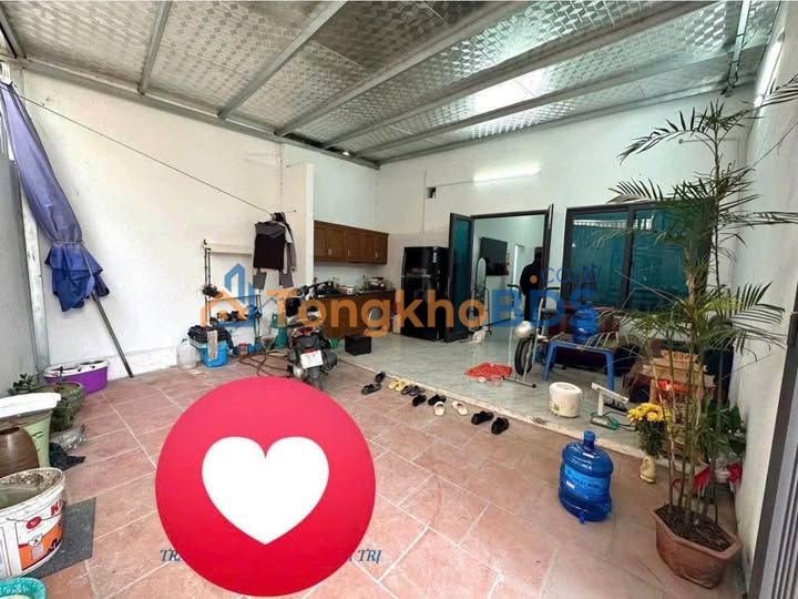 Bán Gấp Nhà Cấp 4 80m² Ngõ Lê Lợi, Bắc Giang - Gần Bệnh Viện, Chợ