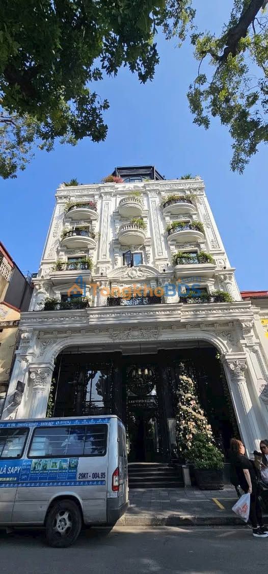 Nhà phố Hai Bà Trưng 223m2 - Vị trí đắc địa