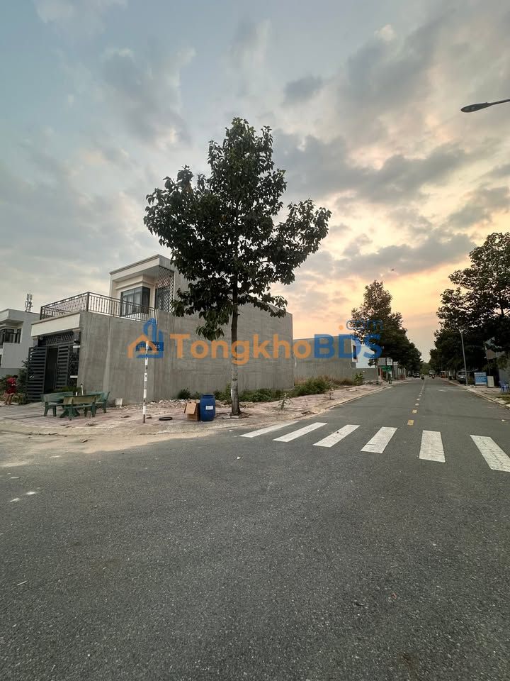 Đất nền Hội Nghĩa Tân Uyên 121m² 2 tỷ - Sổ đỏ chính chủ