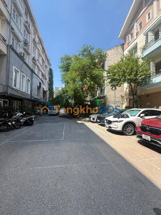 Nhà Mặt Tiền Hoàng Hoa Thám, Ba Đình 85m² - Kinh Doanh Đỉnh Cao, Sổ Đỏ Vuông Đét