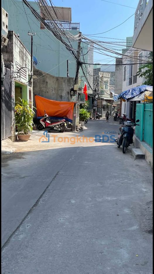 Nhà Mặt Tiền Đường 1/5, Quy Nhơn - 28m² Giá 1.8 Tỷ, Sổ Đỏ Chính Chủ