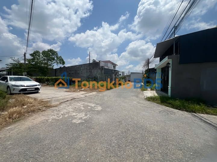 Bán Nền Vĩnh Long 135m² - Tặng Nhà Cấp 4, Giá Giảm 100Trđ