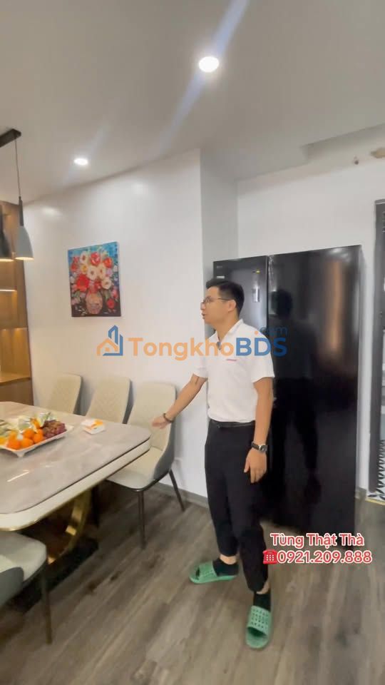 Căn hộ Lĩnh Nam quận Hoàng Mai 105m2 giá 6.98 tỷ - View đẹp