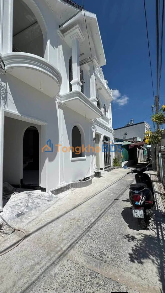 Nhà riêng Phước Hậu Long Hồ 62m² 1.69 tỷ - Ô tô vào tận nhà