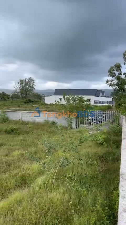 Đất Bến Tràm Phú Quốc 2.8 công 10 tỷ - Sổ đỏ chính chủ