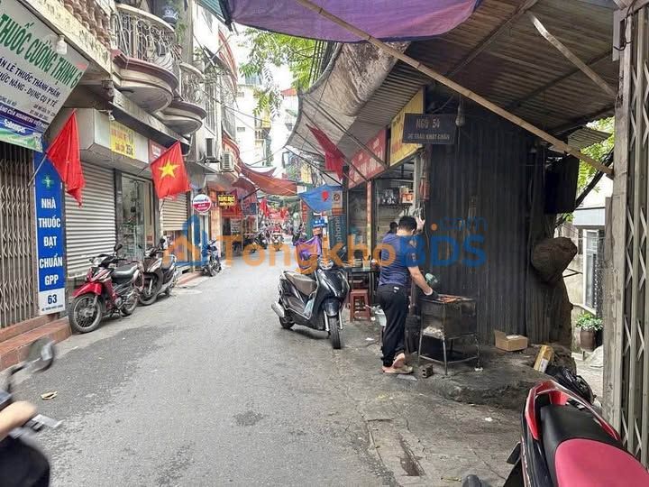 Nhà Đê Trần Khát Chân 37m² giá 7.9 tỷ - Chính chủ bán