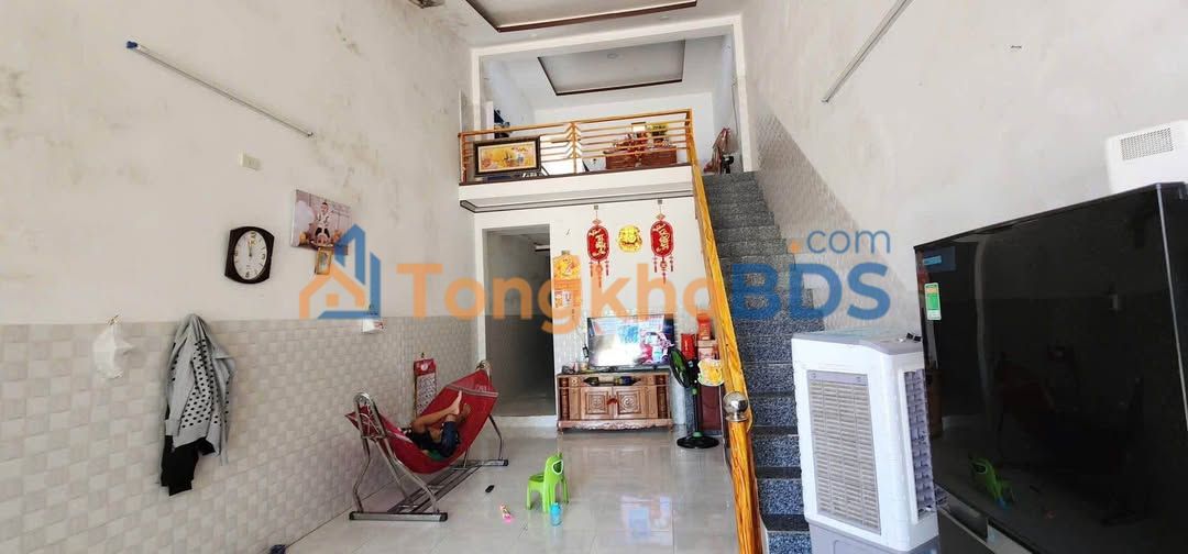 Nhà gác lửng Phạm Ngũ Lão 80m² 1.9 tỷ - Ô tô vào nhà