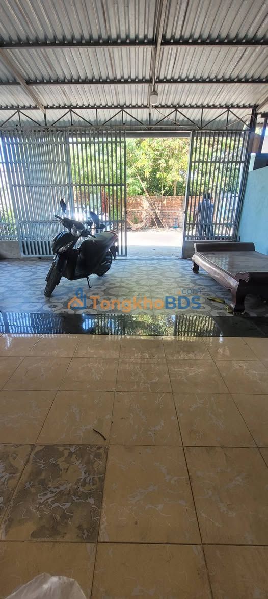 Nhà cấp 4 Hòa Thành 252m² 1.79 tỷ - Ô tô vào tận nhà