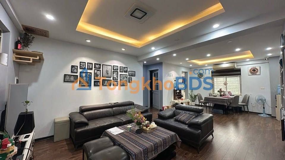 Nhà riêng Quan Hoa 48m2 9.1 tỷ - Chính chủ bán