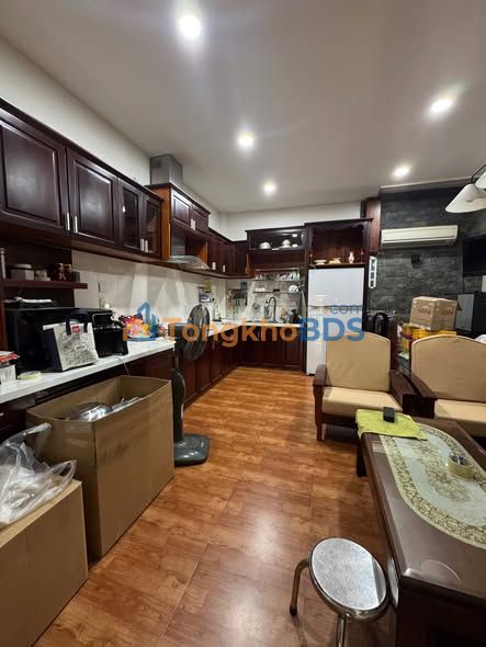 Nhà Nguyễn Văn Săng 72m² 20 triệu - Ô tô vào tận nhà