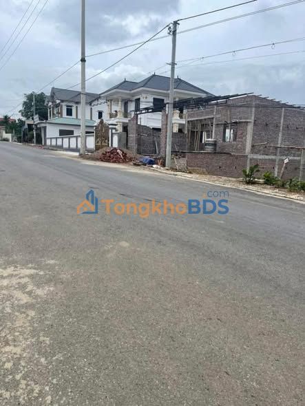 Bán đất vàng Ba Vì 800m² mặt tiền 10-20m - Kinh doanh sầm uất