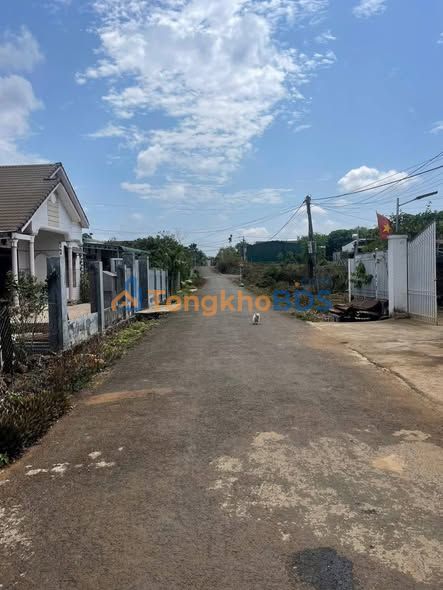 Đất nền Thôn 8 Cư Êbur 180m² 1.099 tỷ - Đường to ô tô