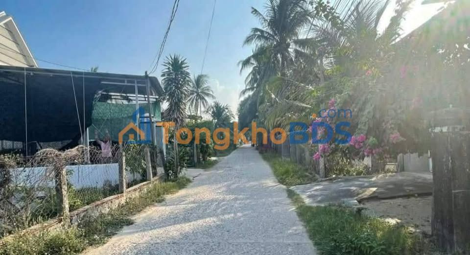 Đất Vạn Ninh 320m² - Trục Chính Phú Hội 2, Giá Tốt 2.1 Tỷ