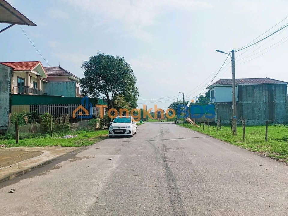 Đất nền Thành Sen Hà Tĩnh 152m² 4,1 tỷ - Đường ô tô