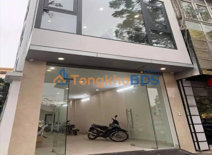 Nhà phố Xuân Thủy Cầu Giấy 64m²x3t - Ô tô vào tận nhà