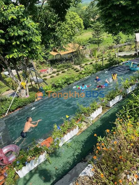 Bán Gấp Homestay Đẹp Như Mơ Đà Bắc 2800m² - View Suối Chill