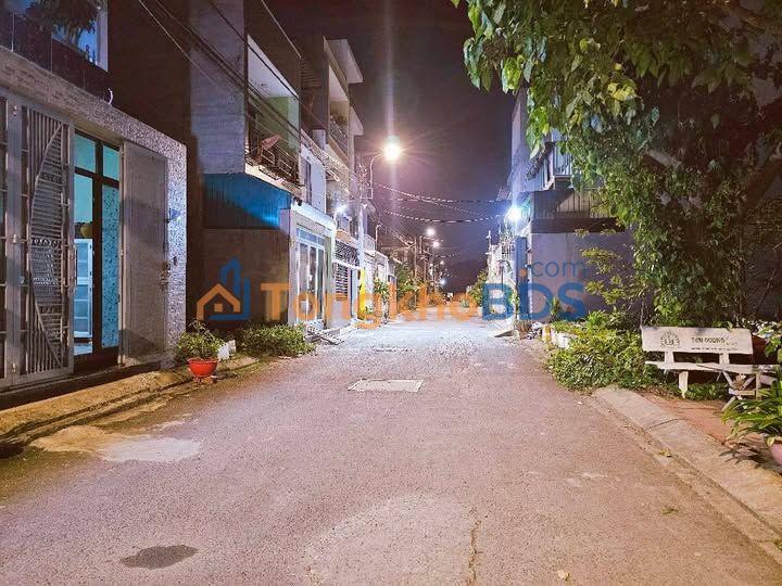 Nhà Long Trường Thủ Đức 54m² giá 6.7 tỷ - Chính chủ bán