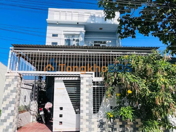 Nhà 132m² Nguyễn Thị Minh Khai, Ninh Thuận - Giá 3.3 Tỷ, Gần Biển