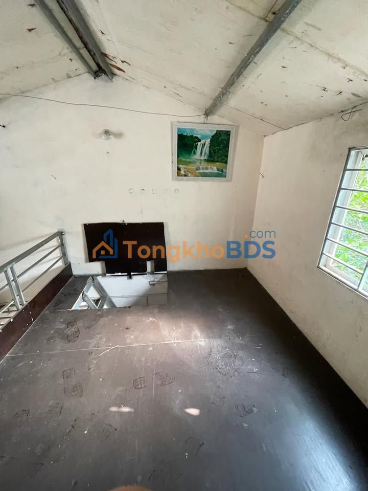 Nhà Hoàng Hoa Thám 47m² 2.35 tỷ - Ô tô vào nhà