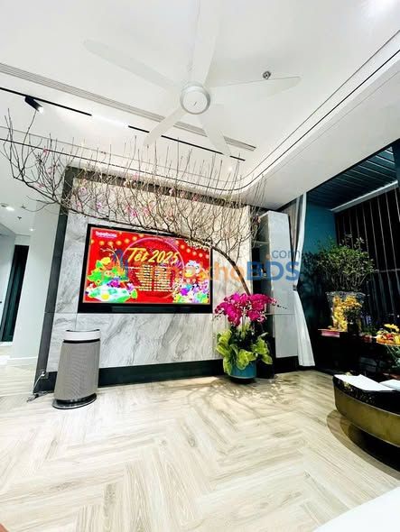 Căn hộ Ngoại Giao Đoàn 104m² 32 triệu - View đẹp full đồ