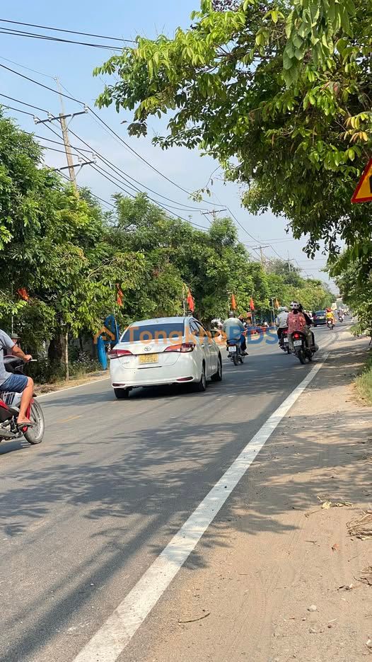 Nhà mặt tiền Hương Lộ 2 Củ Chi 100m² 2 tỷ - Ô tô vào nhà