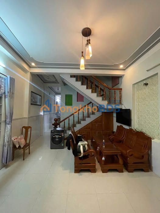 Cho Thuê Nhà 2 Tầng Full Nội Thất 2PN Tuy Hoà - Giá 4.5 Triệu