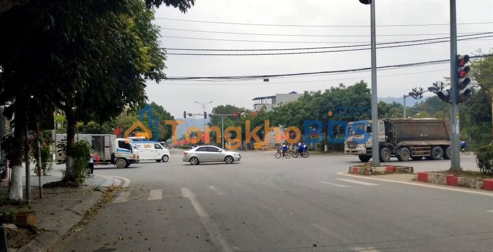 Nhà phố Hai Bà Trưng 103m² 4 tỷ - Mặt tiền kinh doanh