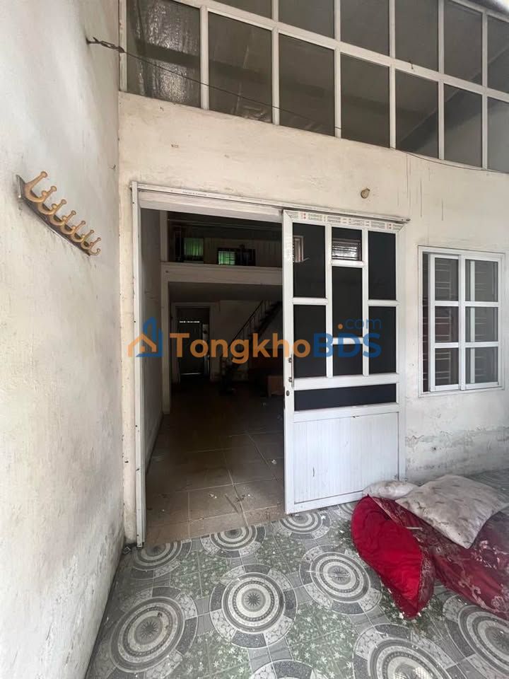 Đất Văn Điển 50m² giá 5 tỷ - Sổ đỏ chính chủ