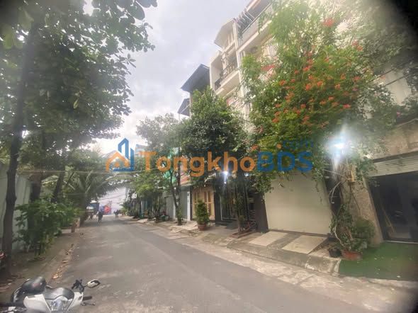 Nhà phố Nguyễn Phúc Chu Tân Bình 60m2 10 tỷ - Ô tô vào tận nhà