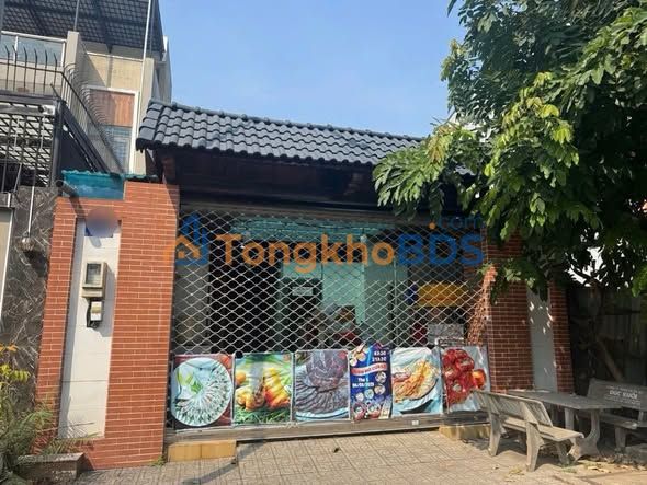 Nhà mặt tiền Quận 9 140m² giá 10.8 tỷ - Chính chủ bán