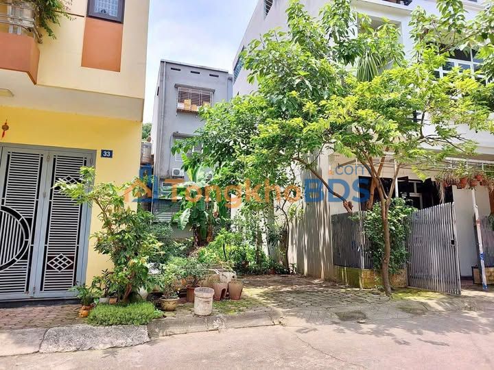 Bán Đất Vàng 72m² Trần Phú, Việt Trì - Sổ Đỏ Sẵn Sàng, Ô Tô Đánh Võng