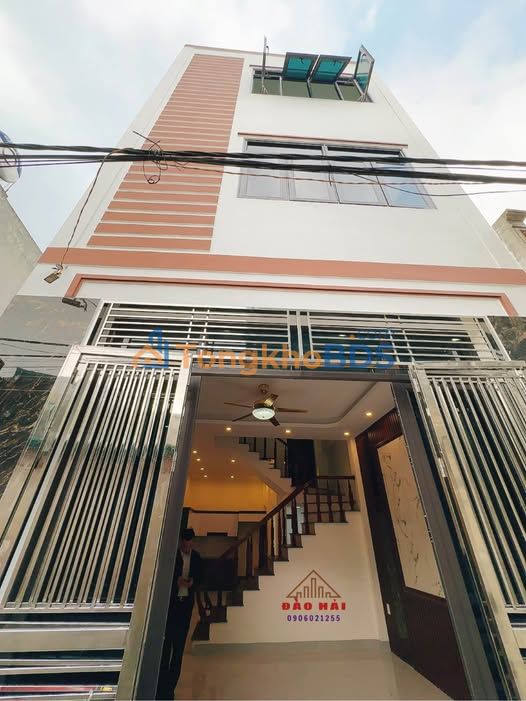 Nhà 3 tầng Trần Hưng Đạo Thái Bình 47m² 2,1 tỷ - Sẵn sàng ở ngay