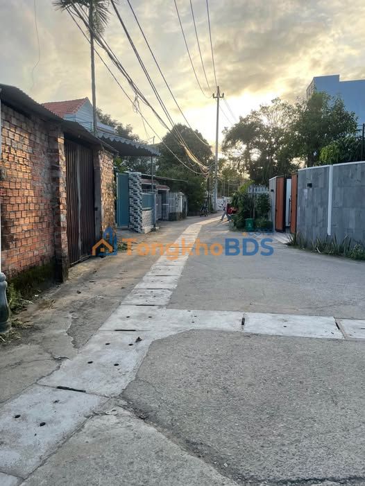 Nhà vườn Dương Sơn Hòa Châu 136m² 2.65 tỷ - Ô tô vào tận nhà