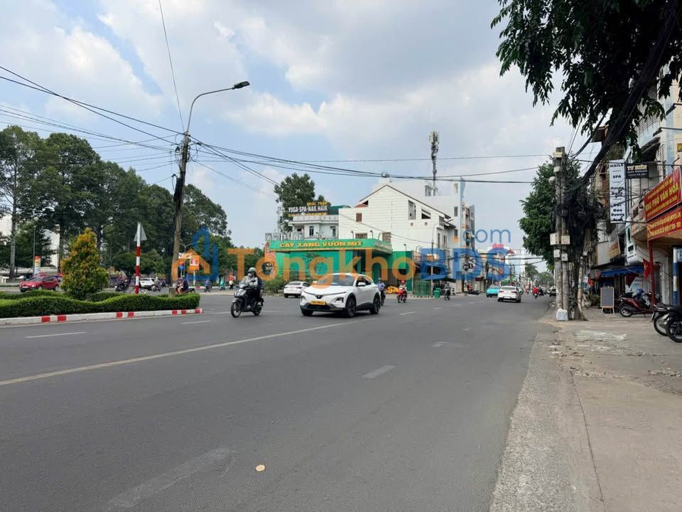 Nhà 5 tầng Phạm Văn Thuận 62m² 12 tỷ - Chính chủ bán