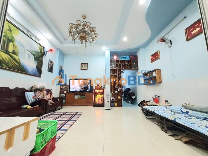 Nhà mặt tiền Gò Vấp 121m² 12,5 tỷ - Ô tô vào tận nhà