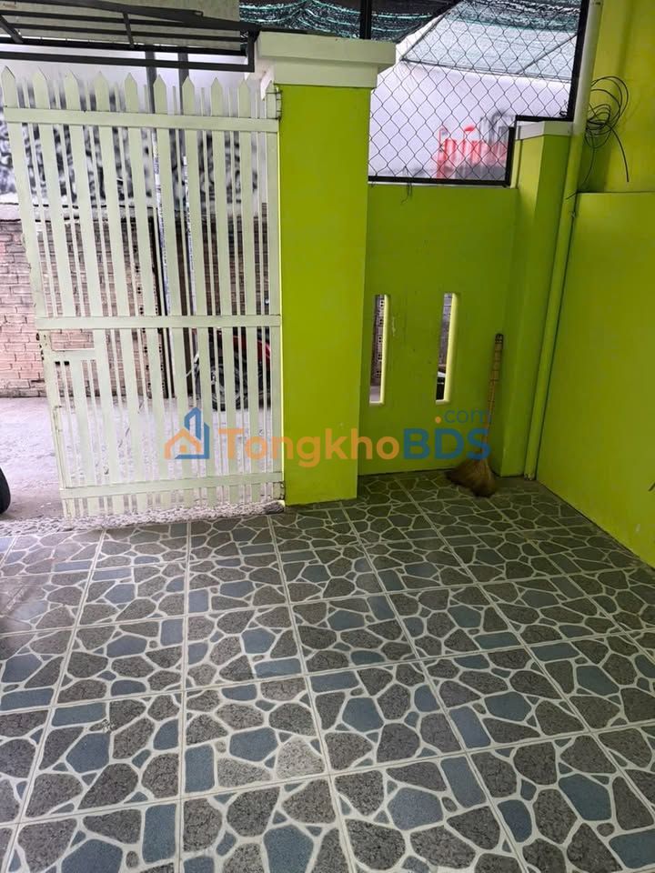 Nhà riêng Cầu Dứa Nha Trang 5.5 triệu - Giá tốt hiếm có