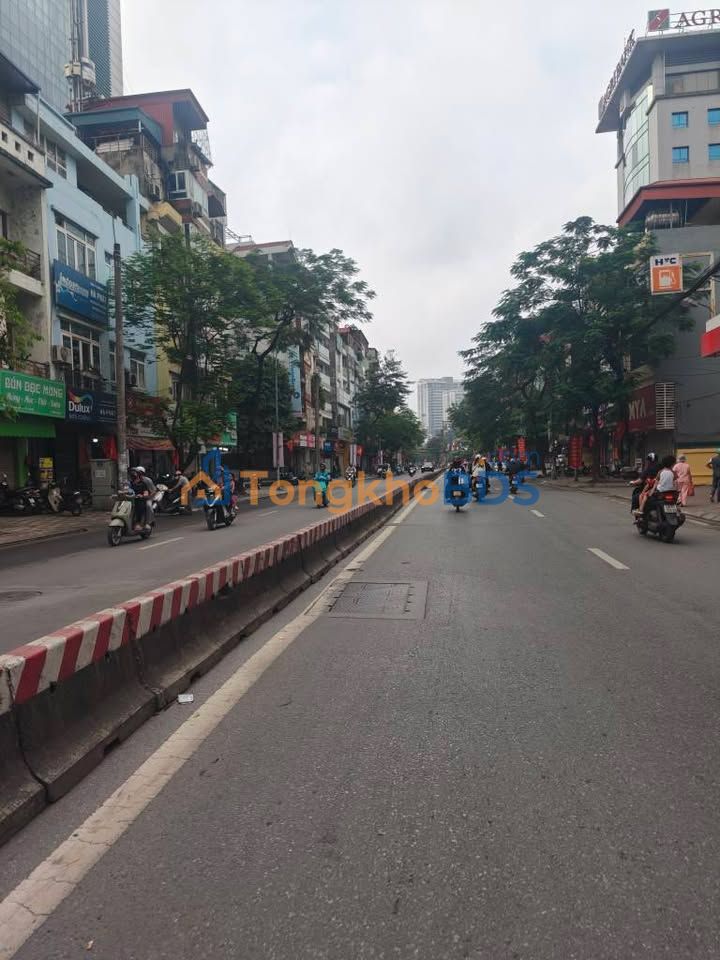 Nhà riêng Ngọc Khánh Ba Đình 38m² 8.7 tỷ - Full nội thất