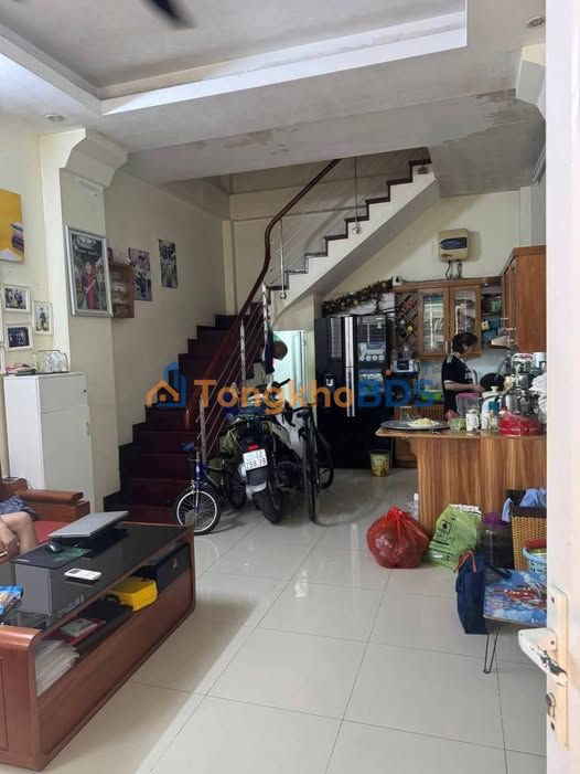 Nhà Cầu Giấy Dương Quảng Hàm 31m² 11.35 tỷ - Chính chủ bán