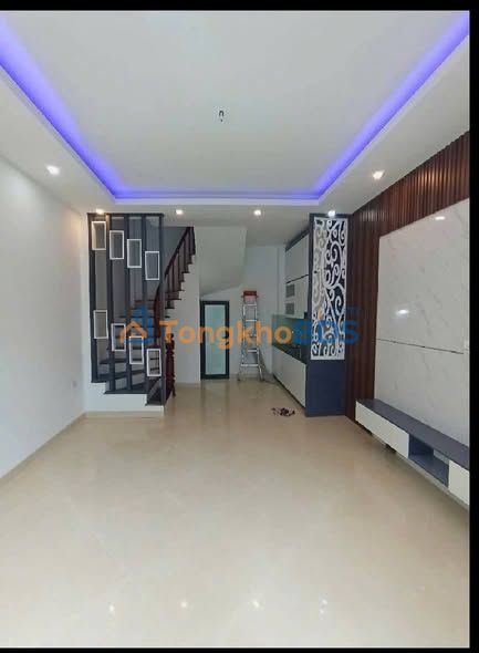 Nhà Dương Quảng Hàm Cầu Giấy 42m2 8.9 tỷ - Chính chủ bán