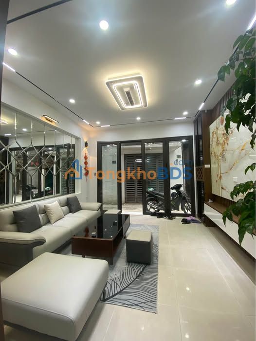 Nhà Trần Đại Nghĩa Hai Bà Trưng 34m² - 5 Tầng Full Nội Thất Xịn Sò - 9 Tỷ