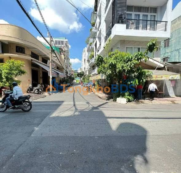 Nhà Lạc Long Quân Tân Bình 37m² giá 9.2 tỷ - Chính chủ bán