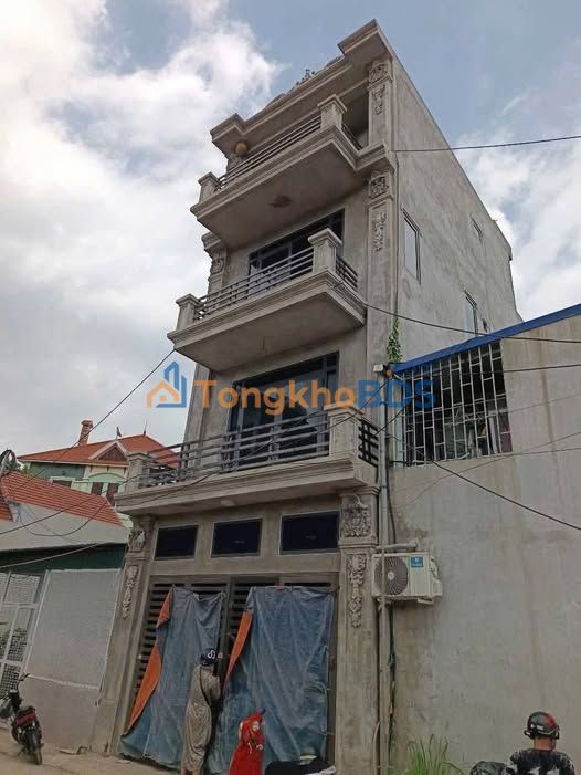 Nhà riêng Hà Khẩu Hạ Long 65m² giá 2 tỷ - Giá tốt hiếm có