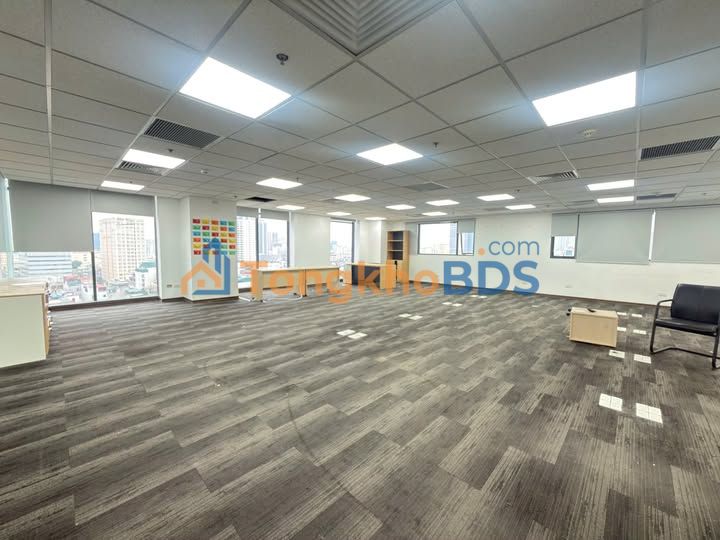 Nhà phố Yên Hòa Cầu Giấy 300m² 86.4tr - Ô tô vào tận nhà