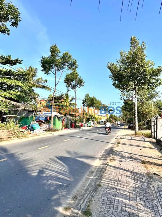 Đất nền Trà Vinh Đồng Khởi 2.584m2 10.5 tỷ - Sổ đỏ chính chủ