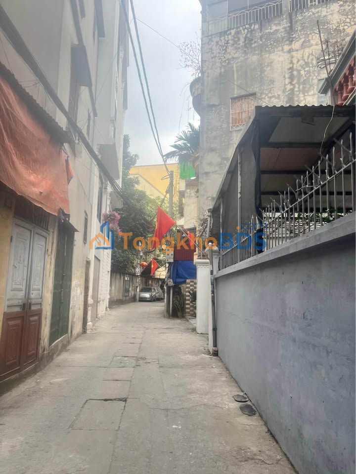 Nha Xuan Dinh Bac Tu Liem 39m2 - Xach vali ve o ngay