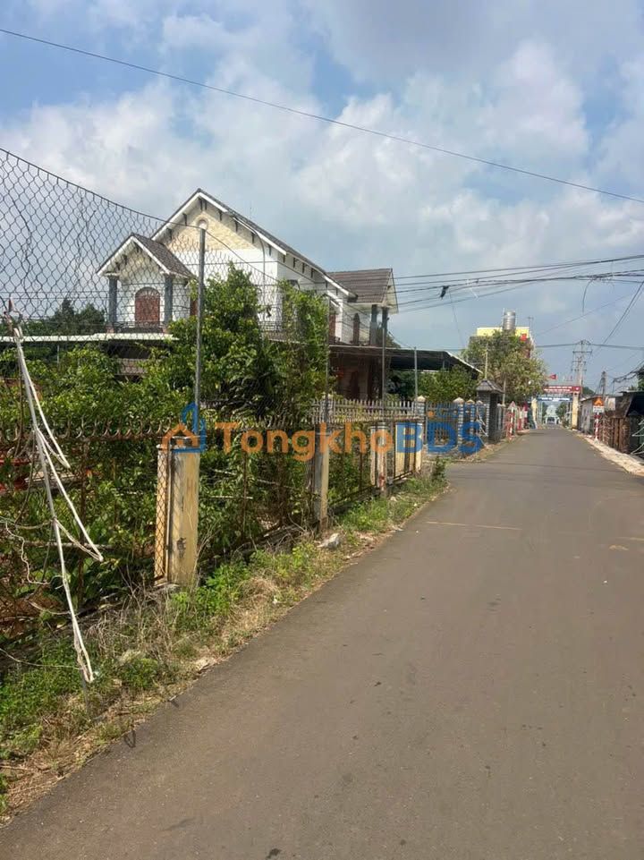 Đất nền Suối Nghệ Châu Đức 126m² 750tr - Sổ đỏ chính chủ